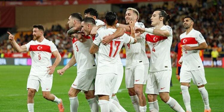 İspanya’ya ilk goller Türkiye’den