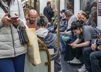 İzmir Metrosu’nda kesintisiz iletişim dönemi başladı
