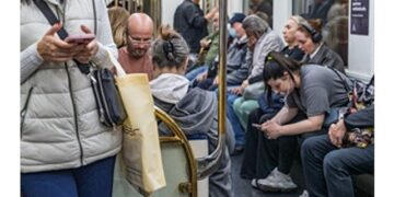 İzmir Metrosu’nda kesintisiz iletişim dönemi başladı