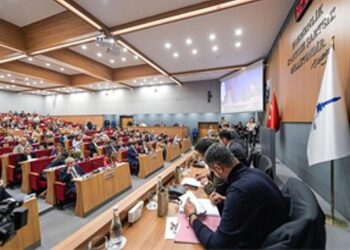 İzmir’deki vapur iskeleleri yenilenecek