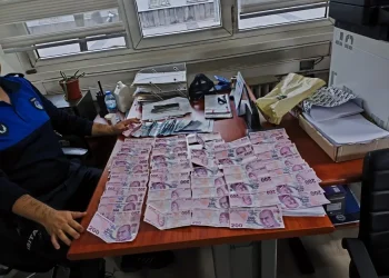 Kayseri’de Dilenci Şoku: Bir Dilencinin Üzerinden 12.200 TL Çıktı