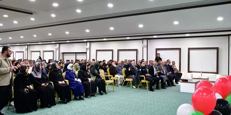 Ladik’te Gazze’ye Destek Programı Düzenlendi