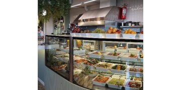 Lezzet ve sohbetin yeni durağı; Bi’ Tek Meze Bulvar 216’da açıldı!