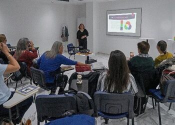 Meslek Fabrikası, mobilya sektörüne nitelikli eleman kazandırıyor