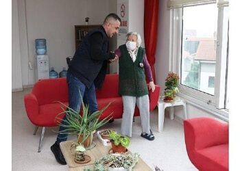 Nilüfer’de huzurevi sakinlerine afet tatbikatı