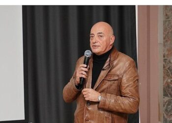 Özgültekin; “Ayvalık, Ege’nin ilk “Karbon Nötr” turizm destinasyonu olabilir.”