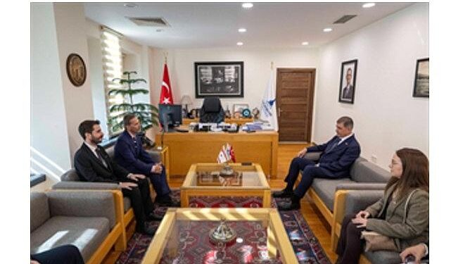 Tugay: Kıbrıs’ın bütün şehirleri ve belediyelerine elimizde ne varsa sunmaya hazırız