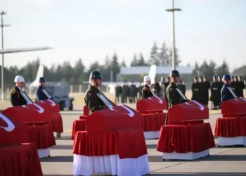 Türkiye şehitlerini uğurluyor! Devlet erkanı Ankara’daki törende