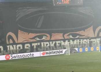 Viktoria Plzen-Fenerbahçe maçında açılan skandal pankart için açıklama: ‘Asıl amaç espriydi’