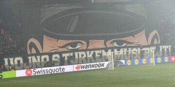 Viktoria Plzen-Fenerbahçe maçında açılan skandal pankart için açıklama: ‘Asıl amaç espriydi’