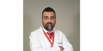 Yakın Mesafeden Okuma Sonrası Baş Ağrısına Dikkat!