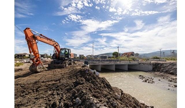 Yarımada’daki derelerden 100 bin ton malzeme çıkarıldı