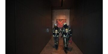 47 katlı binada nefes kesen tatbikat