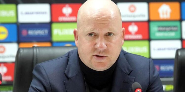 AEK Teknik Direktörü Marco Nicolic: Lideri yendiğimiz için mutluyuz