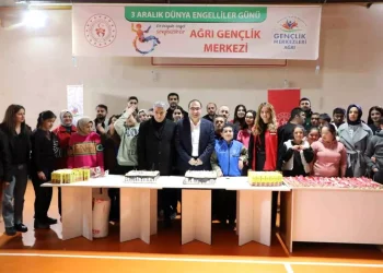 Ağrı Gençlik Merkezi’nden anlamlı buluşma
