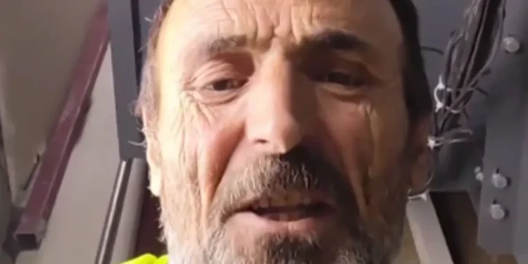 Asansörün altına girdi, ölüme meydan okudu!