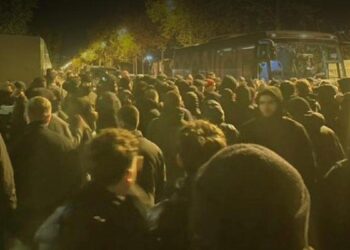 Avrupa’nın ortasında skandal! Fransa’da iki yıldıza taraftarlardan dayak: İş görmez raporu aldılar