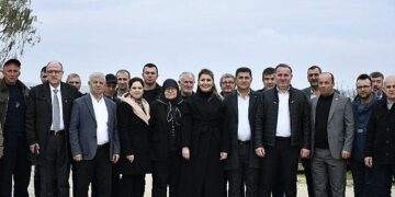 Belediye Başkanı Nergiz Karaağaçlı Öztürk Kooperatif Başkanları ve Temsilcileriyle Bir Araya Geldi