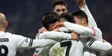 Beşiktaş-Fenerbahçe maçında tek hedef galibiyet! Sergen Yalçın hata istemiyor