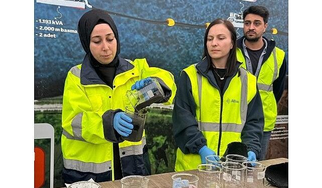 Dip çamuru projesinde geleceklerini gördüler