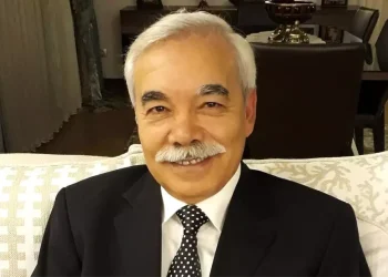 Emekli başhekim Gümüş, hakkındaki iddiaları yanıtladı