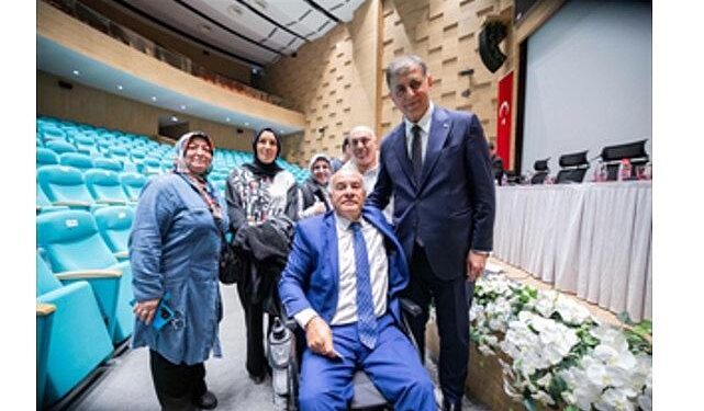 Engelli sorunları ve talepleri İzmir’de masaya yatırıldı