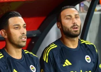 Fenerbahçe’de kadro dışı kalan isim affediliyor