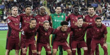 Galatasaray’da sakatlık şoku! Yıldız oyuncu devam edemedi