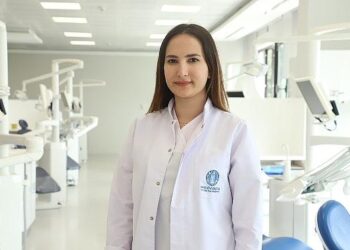 Gebelikte Diş Eti Büyümesini Hafife Almayın