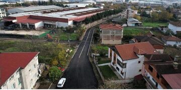 Gölcük’te 150 sokak ve caddede üstyapı seferberliği