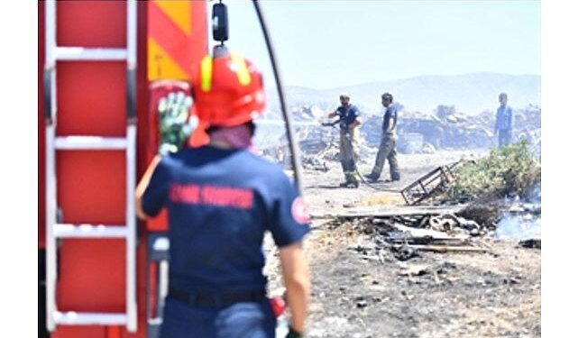 İzmir İtfaiyesi 2025 bilançosu: Yangınların yüzde 43’ü sigara ve kibritten