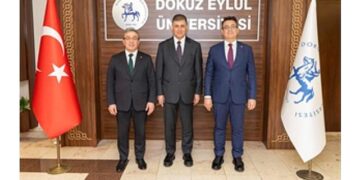 İzmir’in Deprem Master Planı için imzalar atıldı