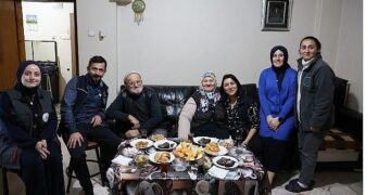 Kartepe’de Yalnızlıklar Paylaşılıyor