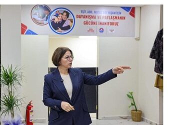 Maltepe’de Sosyal Belediyecilik Örneği: “Açık Dolap” Yenilenerek Hizmete Sunuldu