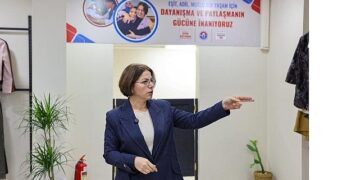 Maltepe’de Sosyal Belediyecilik Örneği: “Açık Dolap” Yenilenerek Hizmete Sunuldu