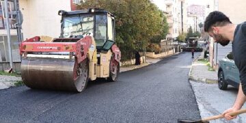 Maltepe’de yol yenileme çalışmaları hız kesmeden sürüyor