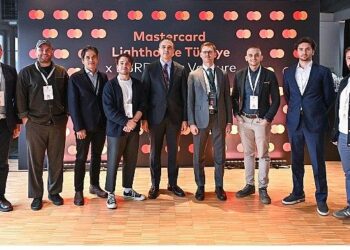 Mastercard Lighthouse Türkiye x EBRD Star Venture Girişim Hızlandırma Programı 6 girişimle başladı