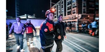 Menemen İZBAN İstasyonu’nda deprem ve kaza tatbikatı