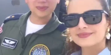 Şehit Hava Pilot Üsteğmen Cüneyt Kandemir’in eşi, düşen uçakta çekilen fotoğrafları paylaştı