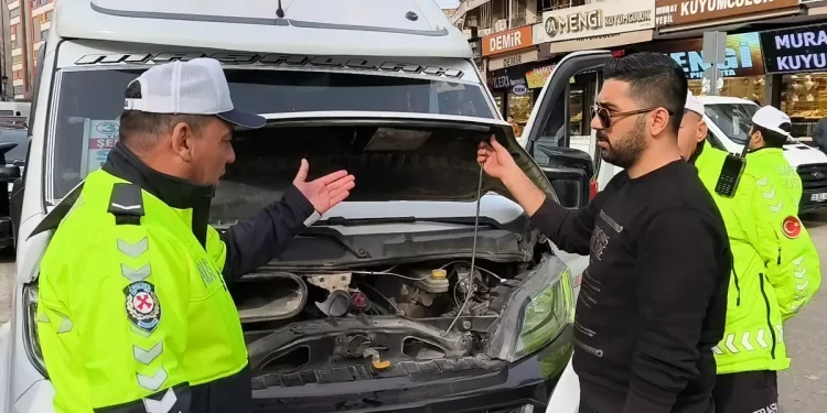 28 sürücüye toplam 116 bin 976 lira ceza kesildi