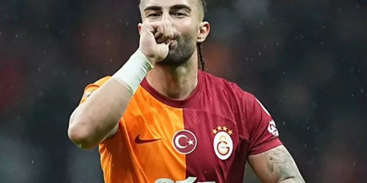 Abdülkerim Bardakcı imzayı atıyor