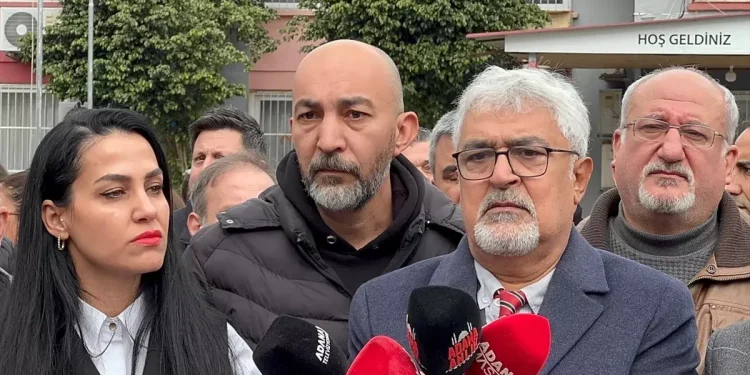 Adana’da Öğretmene Tabancayla Saldırı