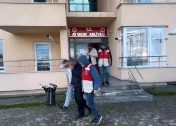 Çanakkale’de 28 kaçak göçmen yakalandı