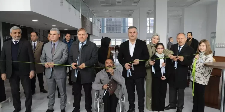 Çubuk’ta “Posta Sanatı Sergisi” açıldı