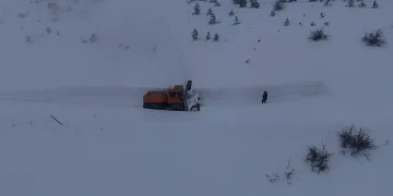 Elazığ’da 113 köy yolu kardan kapandı