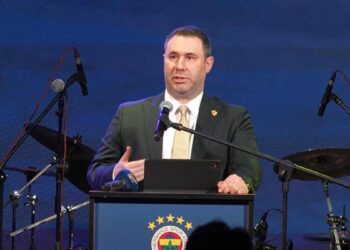 Fenerbahçe eski yöneticisi Barış Göktürk’ten istikrar vurgusu: ‘Başarı kalıcı olmaz’