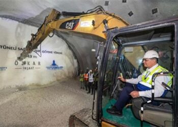 İzmir’in projeleri için 21 milyar liranın üzerinde yatırım yapıldı