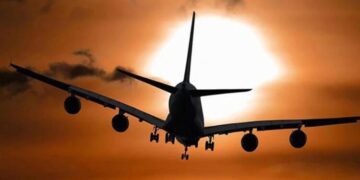 Kenya’da uçak düştü: 12 ölü