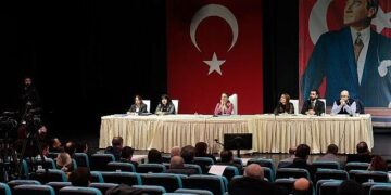 Konak Meclisi’nde gündem kentsel dönüşüm