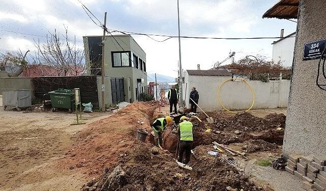 Konak’ın 4 mahallesinde daha doğal gaz devrimi
